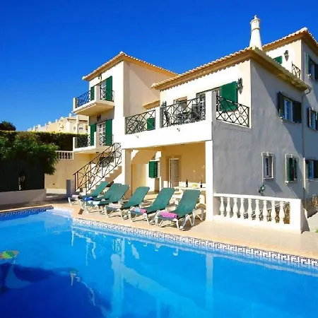 Spacious Villa, Pool Hébergement de vacances Albufeira